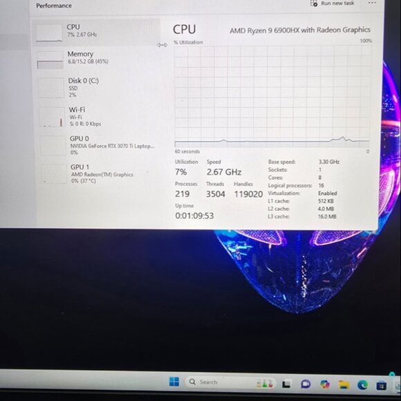 ALIENWARE M17 R5 - Picture 4 of 4